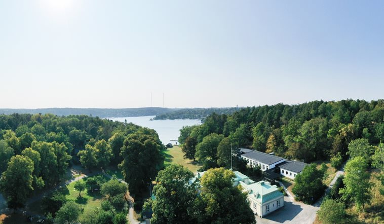 Tollare folkhögskola, vy från luften